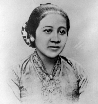Kartini, Raden Adjeng Kartini, Javanese noblewoman and founder of Indonesian feminism whose letters were published as Through Darkness to Light