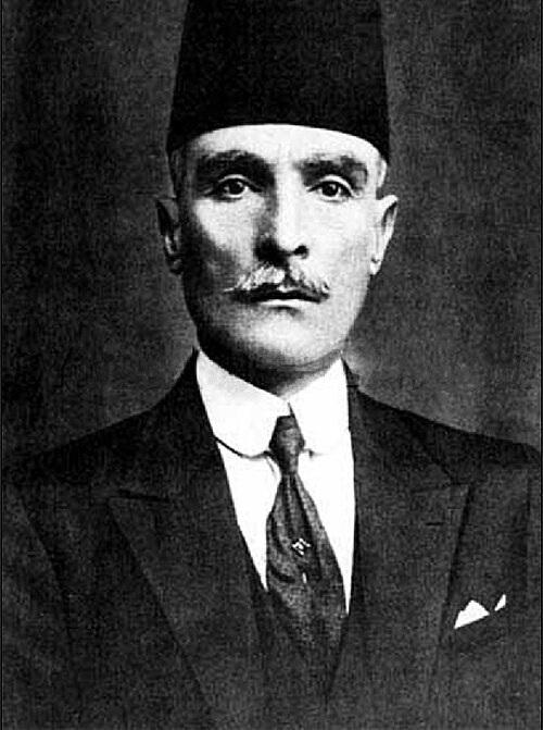 Ibrahim Hananu, Syrian resistance commander and nationalist leader, known as the Lion of Aleppo. Hananu led the northern Syrian revolt against the French Mandate from 1919 to 1921 and later became a revered figure in Syrian parliamentary politics.