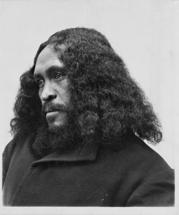 Rua Kēnana, Tūhoe leader